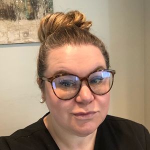 Meet your Posher, Katherine